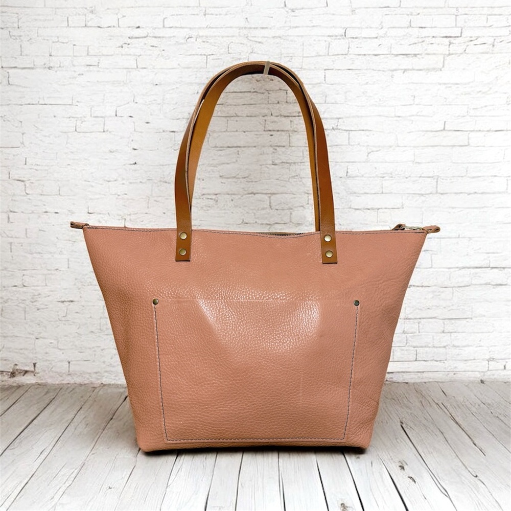***SOLD***🦄🆕 RARE FIND* Quartz Zipper Large Tote with Tandles (Double Unicorn!)